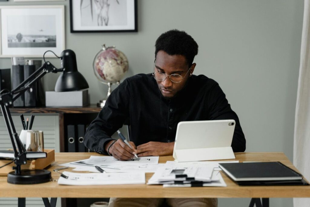 Hire Remote Bookkeeper